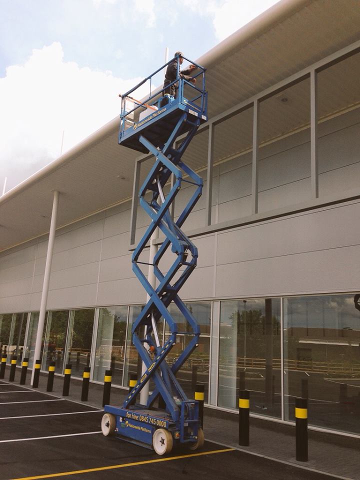 commercial cleaning after